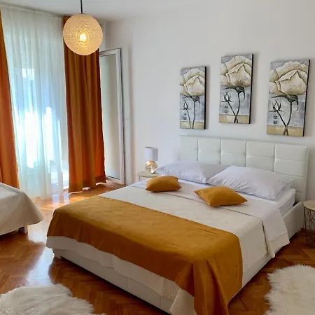 Forum Apartamento Zadar