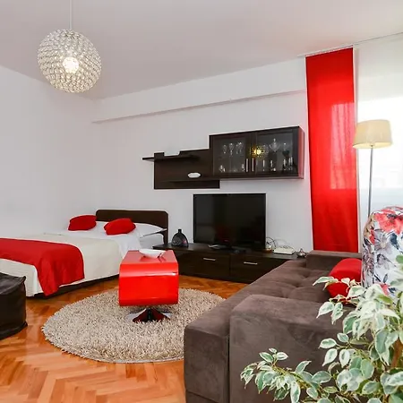 Apartman Forum Zára