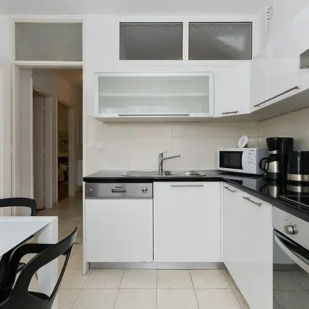 Apartman Forum *